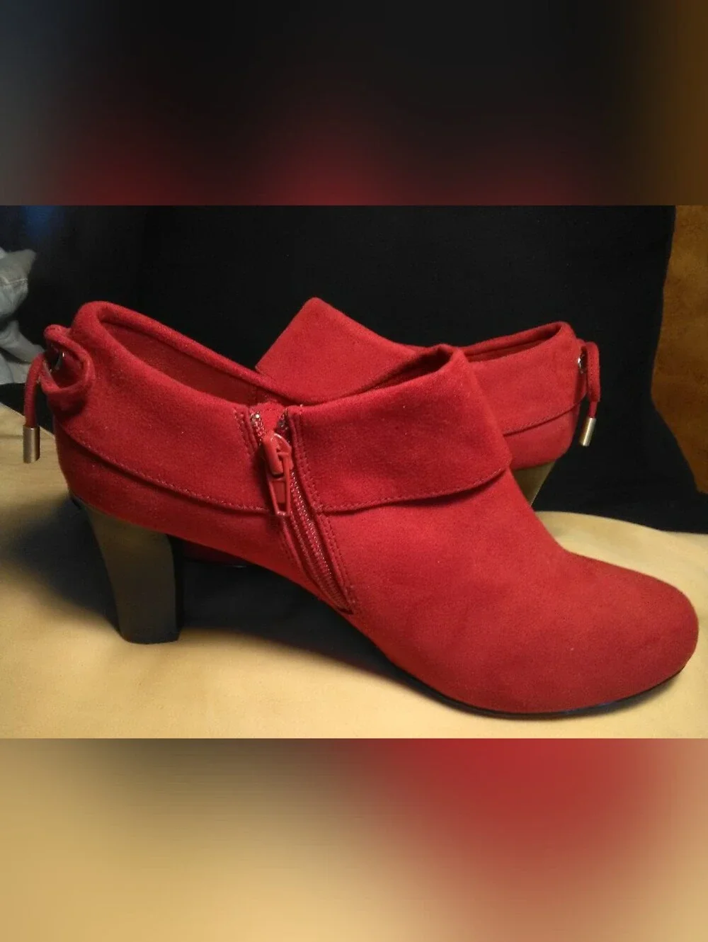 LK. NEW Coach and Four Red Suede Block Heel Bootie SZ. 9 SIDE ZIP  3IN. HEEL
